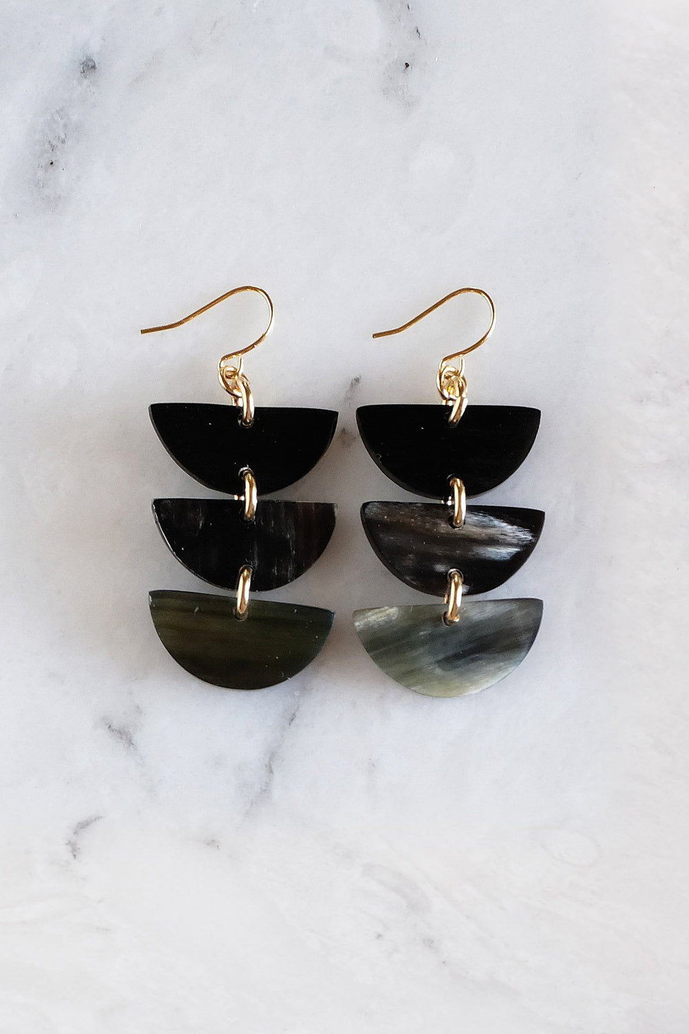 ★tnpさま専用★HOTOLI Earrings Horn FLAKE Hanoi Triple Crescent Buffalo Horn Earrings