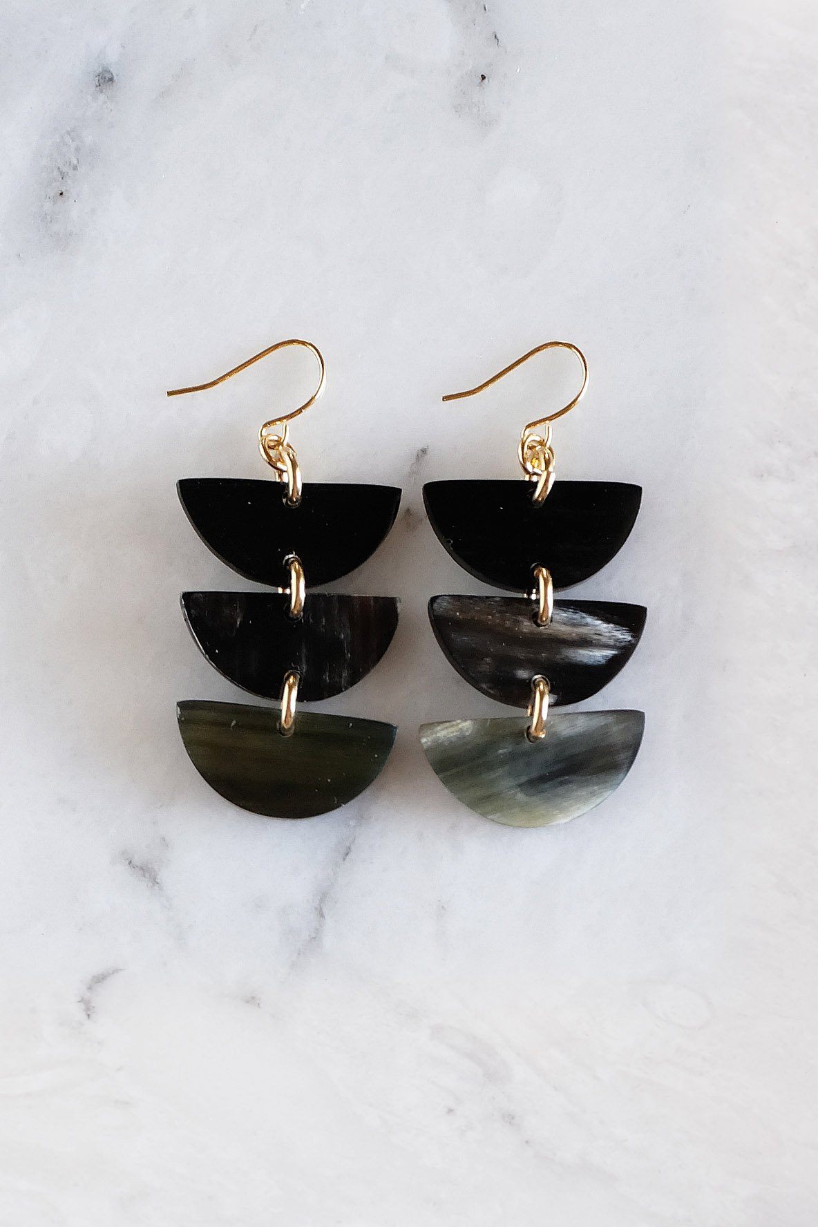 ★tnpさま専用★HOTOLI Earrings Horn FLAKE Hanoi Triple Crescent Buffalo Horn Earrings